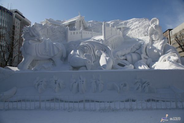 Schneeskulptur beim Sapporo Snow Festival 2013